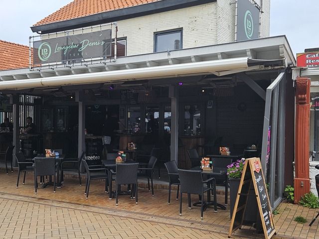 Loungebar Demi's De Koog Texel